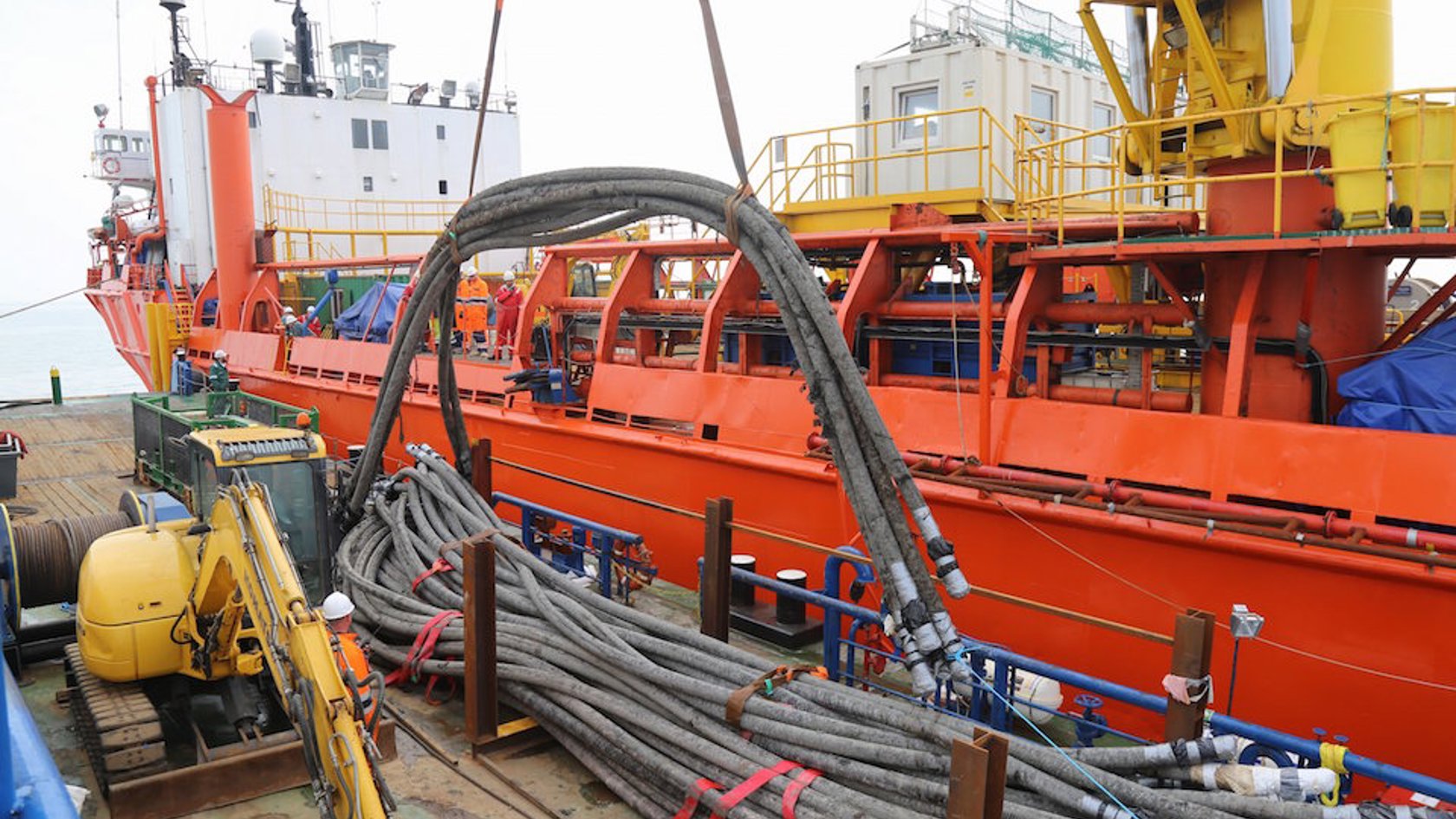 11-Ailsa-offloading-Carrier-march.jpg