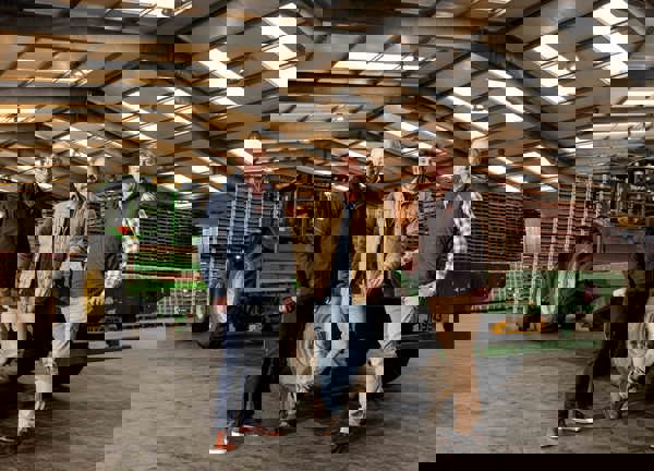 Albert Bartlett Peacock Farm solar