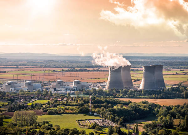 An aerial photograph of a nuclear power plant in France.