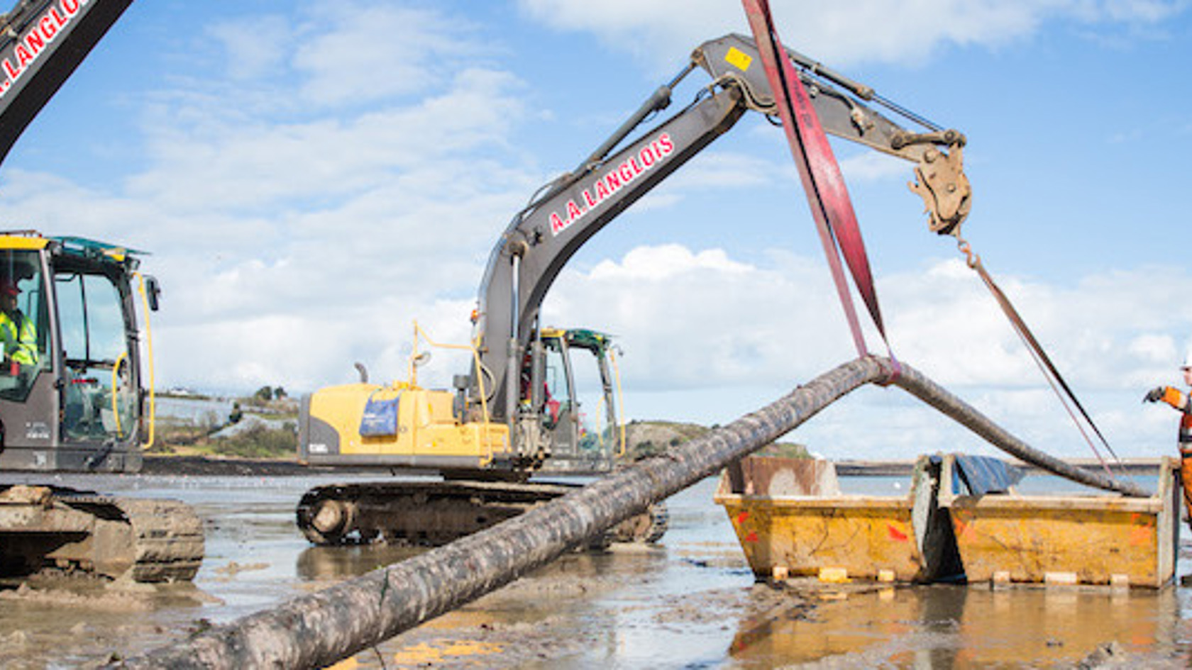 Construction team installing the Normandie 1 subsea power cable